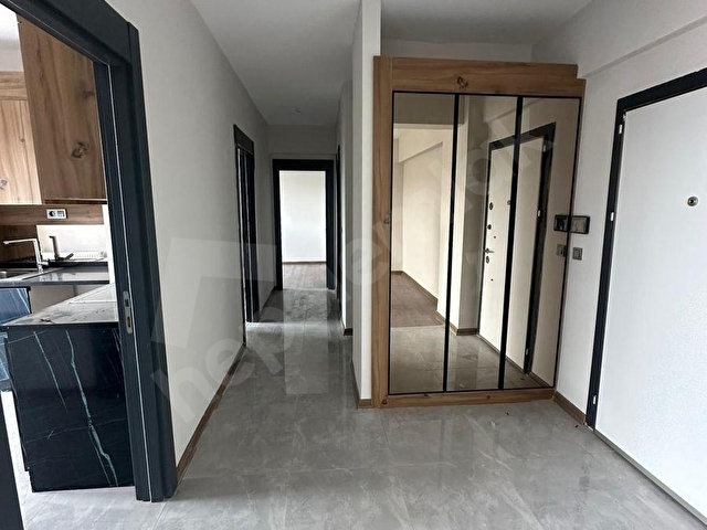 LAGOMDA PRESTİJLİ KONUMDA KAPALI OTOPARKLI FIRSAT DAİRE - Görsel 5