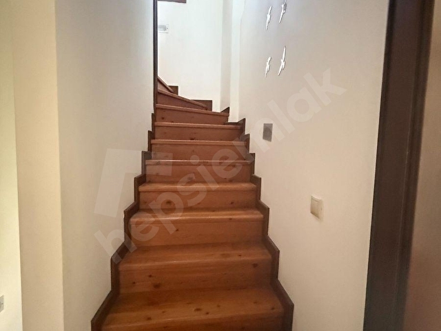 Cemal Emlaktan Bodrum Turgutreis Karabağ Altında Full Eşyalı Kiralık Müstakil Tripleks Villa - Görsel 17