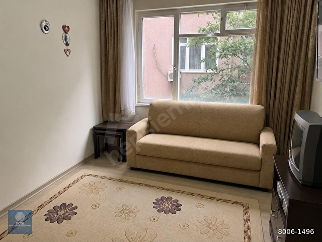YEŞİLYURT SOKAK İLE KIBRIS SOKAK KESİŞİMİ 140M2 KATTA 3+1 DAİRE - Görsel 11