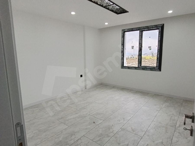 2+1 SIFIR LÜKS DAİRE 95 NET M2 OTURUMA HAZIR ARAÇ TAKAS YAPILIR - Görsel 4