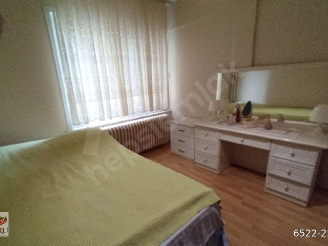 ETİLER NİSBETİYE DE MOBİLYALİ ANA ARTERLERE METROYA YAKİN  DAIRE - Görsel 9