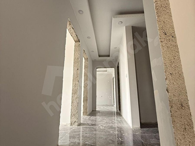 MODERN MİMARİYLE DİZAYN EDİLMİŞ GENİŞ MUTFAKLI 3+1 LÜKS DAİRE - Görsel 13