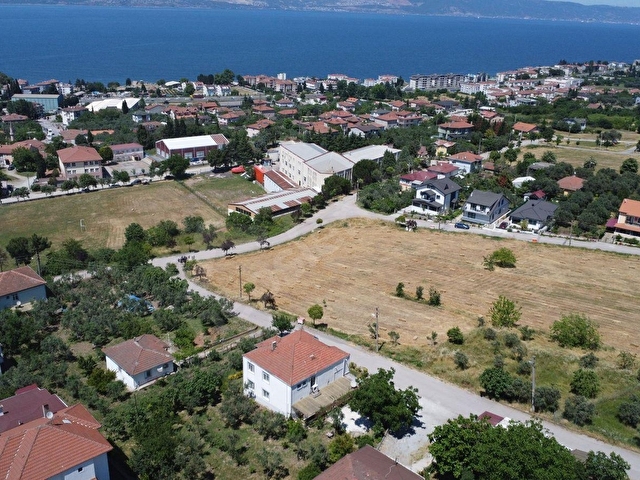 Ceyhun Emlaktan 671 m2 2 Adet Satılık Arsa - Görsel 4