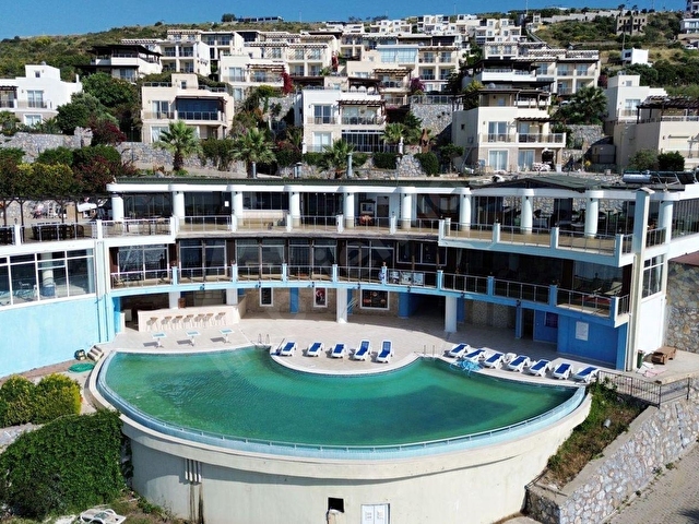 Adabükü FCCde Özel Plajlı, Havuzlu Sitede 2+1 Satılık Daire - Görsel 24