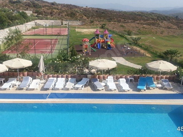 Adabükü FCCde Özel Plajlı, Havuzlu Sitede 2+1 Satılık Daire - Görsel 4