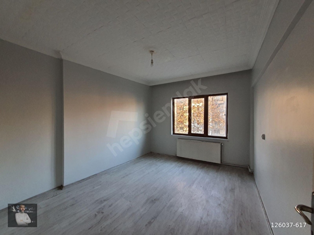 ANAYOL KENARI ARAKAT SATILIK DAİRE - Görsel 4