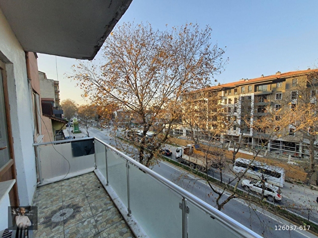 ANAYOL KENARI ARAKAT SATILIK DAİRE - Görsel 17