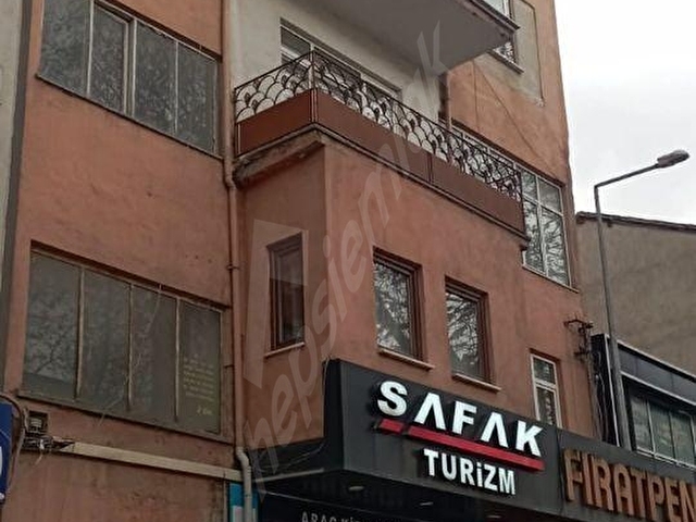 ANAYOL KENARI ARAKAT SATILIK DAİRE - Görsel 23
