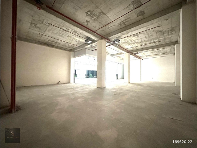 ŞENSOYLAR DAN KEÇİÖREN OVACIK  BULVAR DA AVM İÇİ 325 M2 -WC + AÇIK/KAPALI OTOPARKLI - Görsel 6
