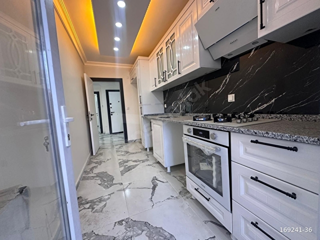 SEFAKÖY İNÖNÜ MAH SIFIR ÖN CEPHE 3+1 OTOPARKLI DAİRE