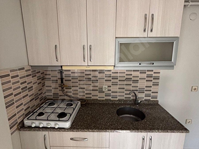 ABDURRAHMAN MAH KİRALIK DAİRE 1+0 30 M2 ARA KAT BALKONLU - Görsel 6