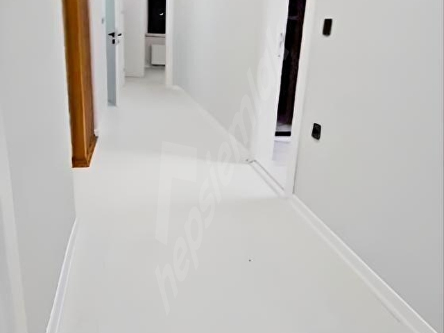 Satılık 3+1 Daire Abide mahlesı Batıkent sitesi ara kat 185m2 - Görsel 9