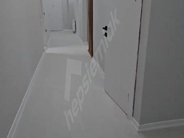 Satılık 3+1 Daire Abide mahlesı Batıkent sitesi ara kat 185m2 - Görsel 18