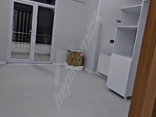 Satılık 3+1 Daire Abide mahlesı Batıkent sitesi ara kat 185m2 - Görsel 11