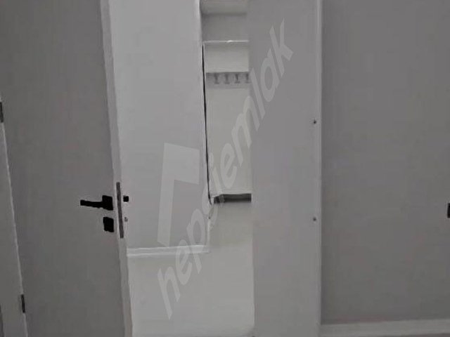 Satılık 3+1 Daire Abide mahlesı Batıkent sitesi ara kat 185m2 - Görsel 5