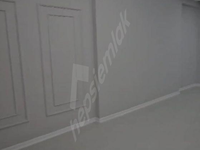 Satılık 3+1 Daire Abide mahlesı Batıkent sitesi ara kat 185m2 - Görsel 4