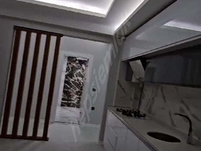 Satılık 3+1 Daire Abide mahlesı Batıkent sitesi ara kat 185m2 - Görsel 16