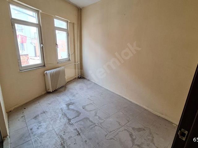 KÜÇÜKKUYU MERKEZDE 24 ODALI ÜÇ KATLI 530 M2 OTEL SATILIK - Görsel 8
