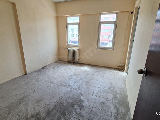 KÜÇÜKKUYU MERKEZDE 24 ODALI ÜÇ KATLI 530 M2 OTEL SATILIK - Görsel 7