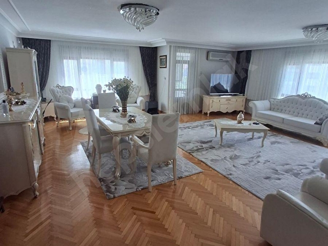 HALİT ZİYA SOKAKTA 200M2 NET 4+1+2 BANYO+KİLER MANZARALI - Görsel 3