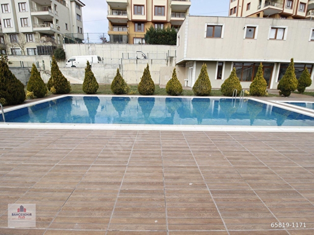 BAHÇEŞEHİR DELİKLİKAYA ŞEREFİYELİ BAHÇELİ VİLLA - Görsel 18