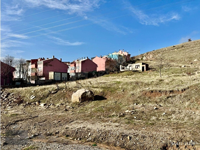 ÖZGÜL EMLAKtan YAPILAŞMA İÇİNDE CADDE CEPHELİ UYGUN SİTE ARSASI - Görsel 8