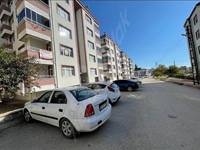 ASLAN EMLAK TAN YENİMAHALLE DE 3+1 KİRALIK DAİRE - Görsel 2