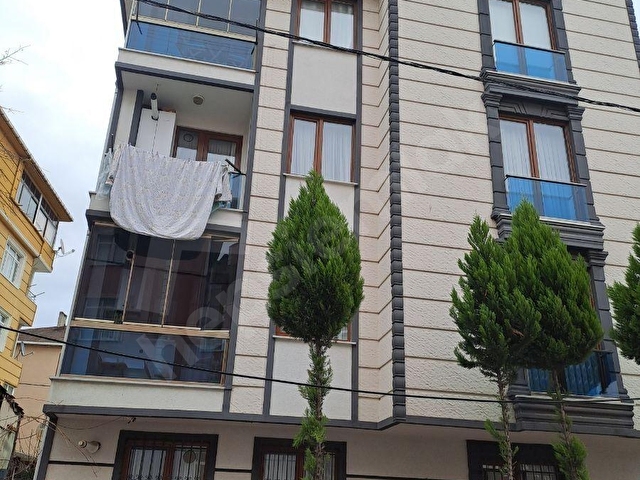 YUSUFTAN KAVAKPINAR MH TEK DAİRE ÜZERİ KURULU BİNADA SATILIK DA