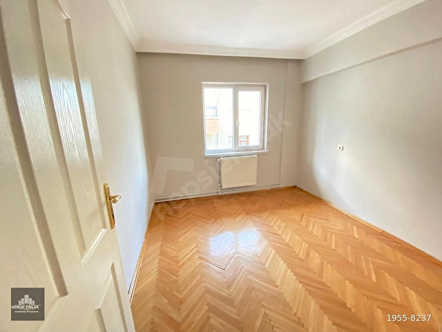 UZMAN EMLAKDAN İNCİRLİ MHDE CADDE ÜZERİNDE ISI YALITIMLI KATTA BAĞIMSIZ YAPILI 3+1 DAİRE - Görsel 5