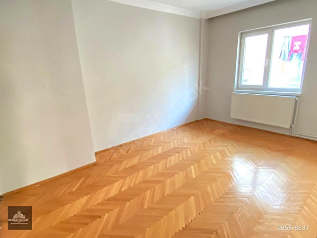 UZMAN EMLAKDAN İNCİRLİ MHDE CADDE ÜZERİNDE ISI YALITIMLI KATTA BAĞIMSIZ YAPILI 3+1 DAİRE - Görsel 10