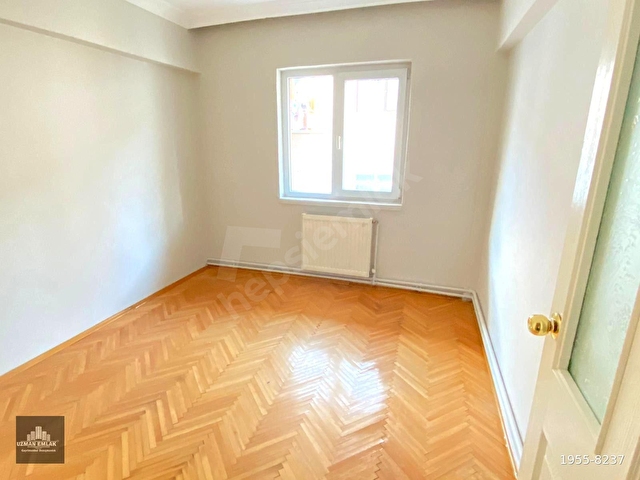 UZMAN EMLAKDAN İNCİRLİ MHDE CADDE ÜZERİNDE ISI YALITIMLI KATTA BAĞIMSIZ YAPILI 3+1 DAİRE - Görsel 12