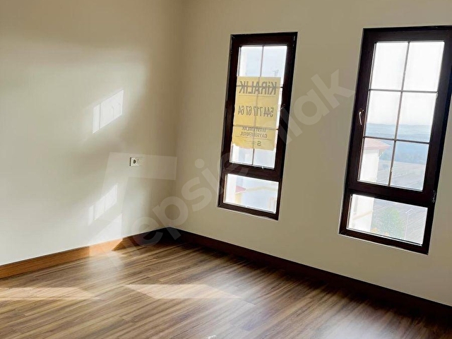 MAVİ EMLAKTAN ÖRENCİK TOKİ SATILIK 2+1 DAİRE SİTE İÇİ - Görsel 14
