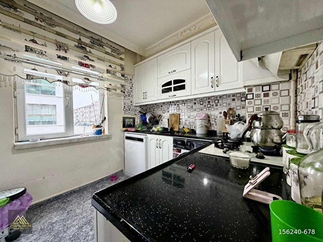AVANTAJDAN KÜÇÜK KAYAŞTA CADDE DİBİ YAPILI KATTA 3+1 DAİRE - Görsel 11