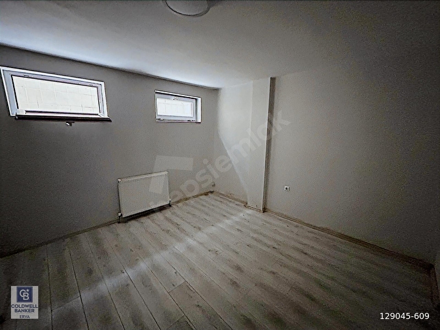YEŞİL ALTINKENT SİTESİNDE İŞ YERİNE UYGUN FIRSAT KİRALIK VİLLA - Görsel 30