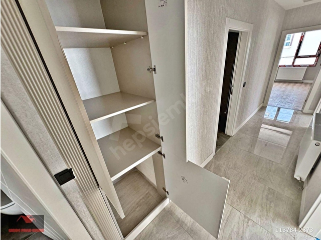 OVAKENTDE_EMSALLERİNİN_ALTINDA_ARA_KAT_SIFIR_E.BANYOLU_2+1_100M² - Görsel 27