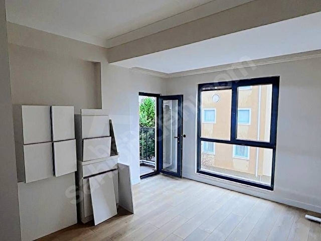 Sahibinden öğretmen evi caddesinde sıfır 1+1 eşyasız - Görsel 4