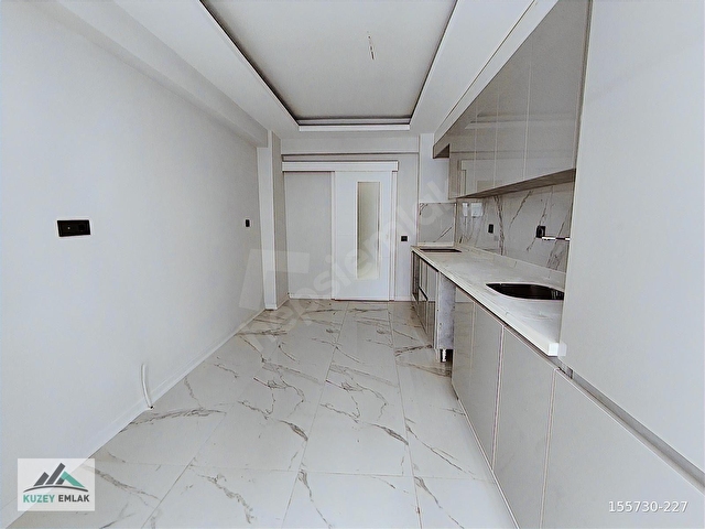KUZEY EMLAKTAN CADDE ÜZERİ LÜKS MODERN GENİŞ 3+1 DAİRE - Görsel 5