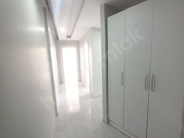 MERKEZİ KONUMDA 2+1 GENİŞ BAKIMLI DAİRE - Görsel 3