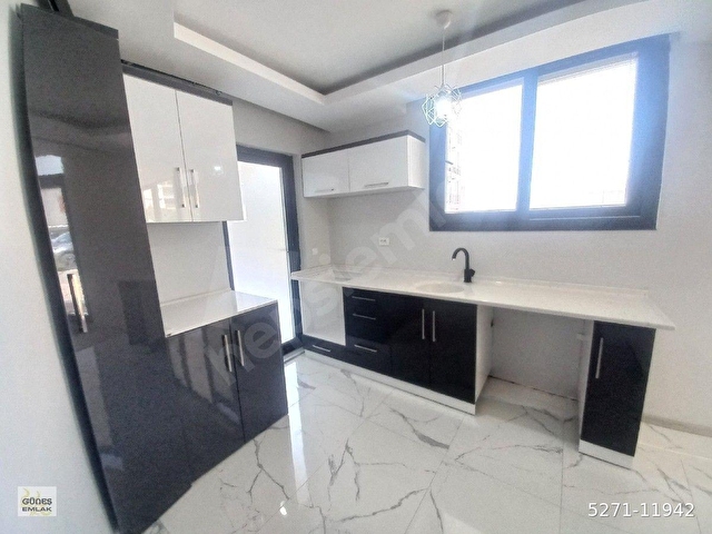 MERKEZİ KONUMDA 2+1 GENİŞ BAKIMLI DAİRE - Görsel 4