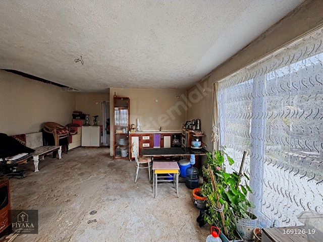 Dereköyde 1650 m² Bahçe + Ev - Görsel 2