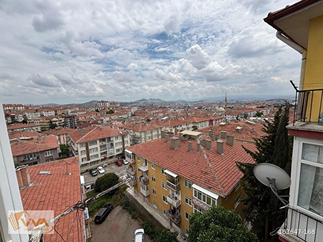 TEPEBAŞI FOÇA SK.DA 3+1 MASRAFSIZ MANZARALI KATTA DAİRE