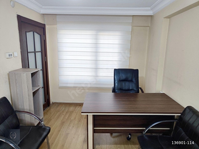 ÇARŞININ MERKEZİNDE İSTİKLAL CADDESİNDE EŞYALI 1+1 SATILIK OFİS - Görsel 9