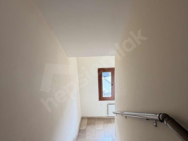 KAYA EMLAKTAN ÜZÜLMEZ TOKİDE SATILIK 2+1 DAİRE - Görsel 18