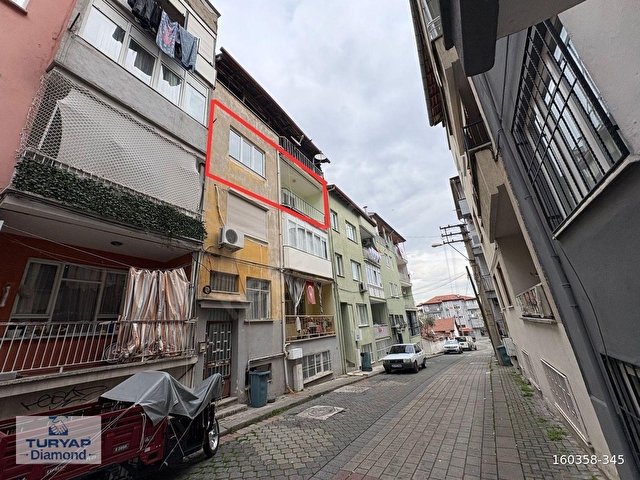 TURYAP DIAMOND dan FESLEĞEN MAHALLESİ nde SATILIK 3+1 DAİRE