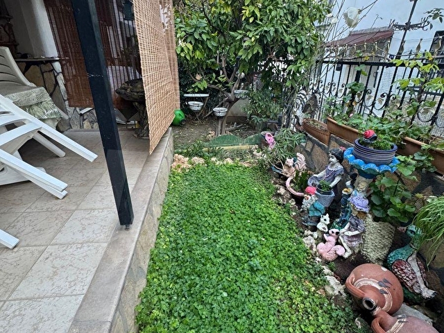 KUŞADASI KADINLAR DENİZİ’NDE, DENİZE 1 KM MESAFEDE, TRİPLEX VİLLA - Görsel 11