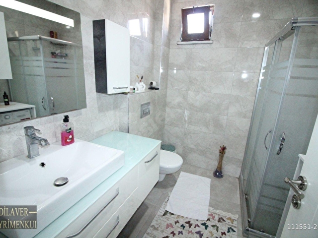 BAHÇELİEVLERDE EMSALİ NADİR 3 YILLIK  3+1 165M2 GÜNEY CEPHE KAT MÜLKİYETLİ - Görsel 23