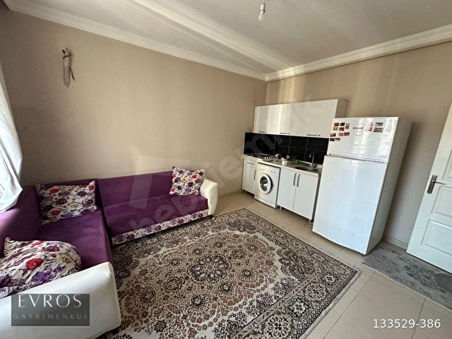 MEYDAN MAHALLESİ İSTE YAKIN FUL EŞYALI 1+1 KİRALIK DAİRE