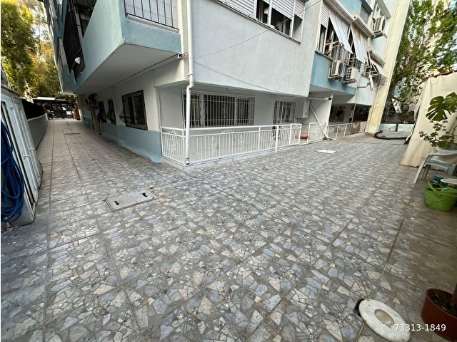 Asilden Mithatpaşa Caddesinde 2+1 Giriş Kat Sıfır Yapılı Daire