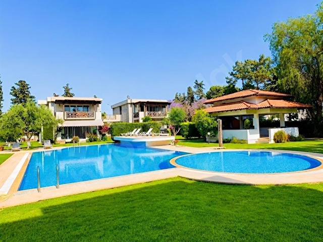 YAHŞİDE DENİZE 250 METRE MESAFEDE SATILIK 2 +1 ÜST KAT DAİRE - Görsel 4