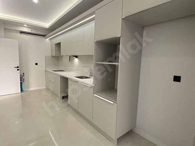 ÖZGÜR GAYRİMENKULDEN BATIKENT MH. BAHÇE NİZAM SIFIR DAİRE - Görsel 3